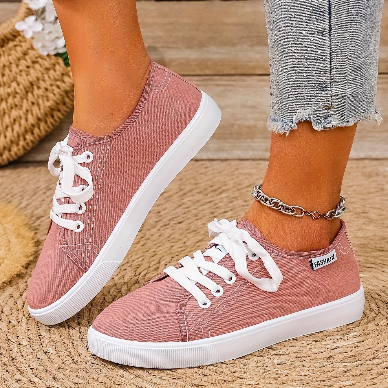 Women's Lightweight White Sneakers with Breathable Soft Sole for Casual Wear