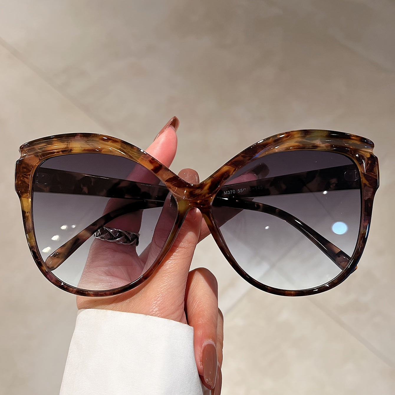 Women's Butterfly Cat Eye Sunglasses Colorful Block Design Interchangeable Lenses for Beach Travel