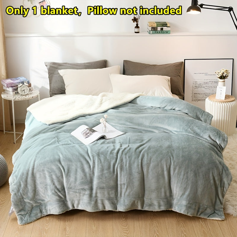 Double-Sided Plush Throw Blanket with Soft Warm Comfort Light Gray Fleece All-Season Knitted Bed Cover
