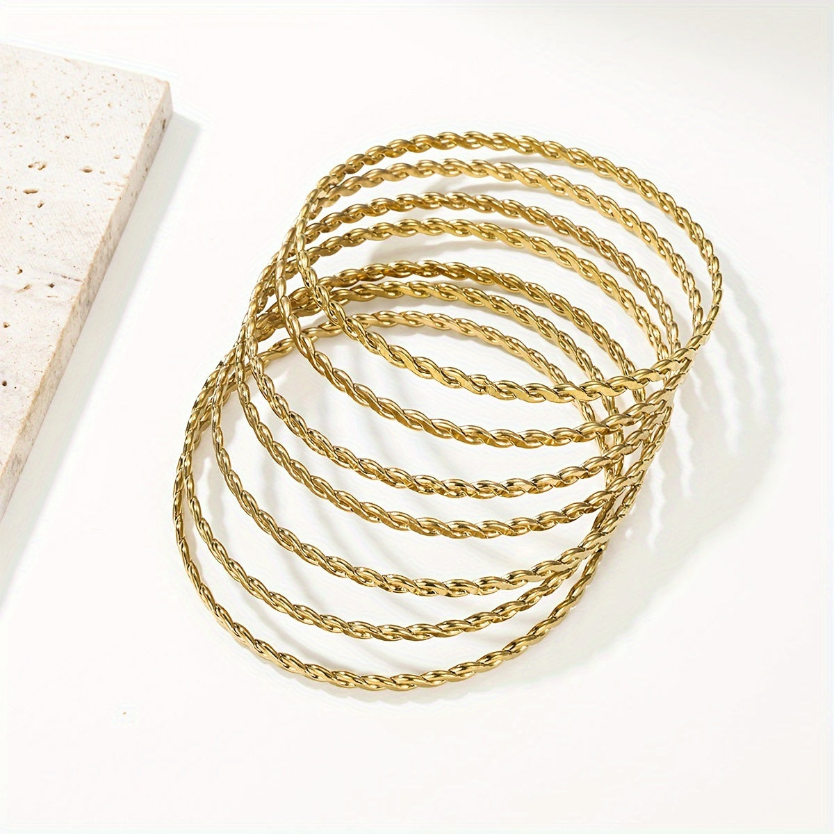 7 ta Vintage Boho Bangle Bilaguzuklar to'plami, Oddiy To'qima Dizayni, 18K Oltin Qoplangan Nikelga chidamli Po'lat, Har kuni va Maxsus Tadbirlar uchun Ayollar uchun Ideal