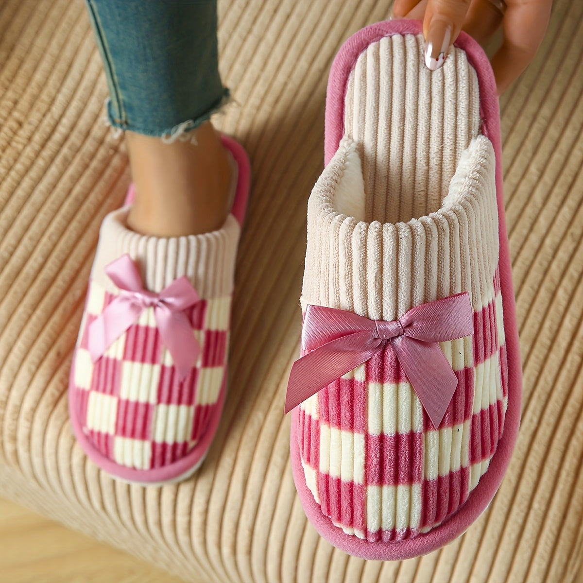 Женские плюшевые домашние тапочки-слипоны с бантом, в клетчатый узор, с амортизирующей подошвой из EVA