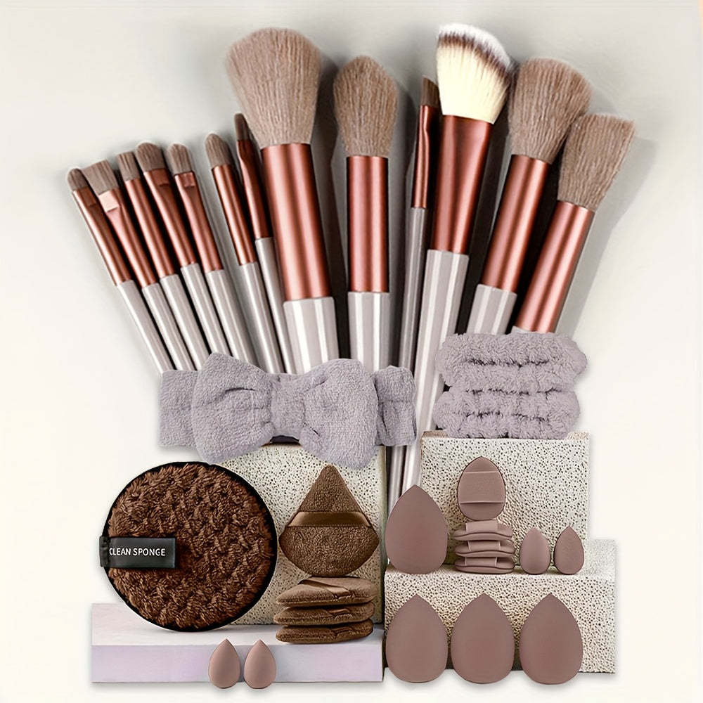 Ayollar uchun makiyaj cho'tkasi to'plami yumshoq, mo'rt va shilimshiq kosmetik, asos, kukun, ko'zoynak, kabuki