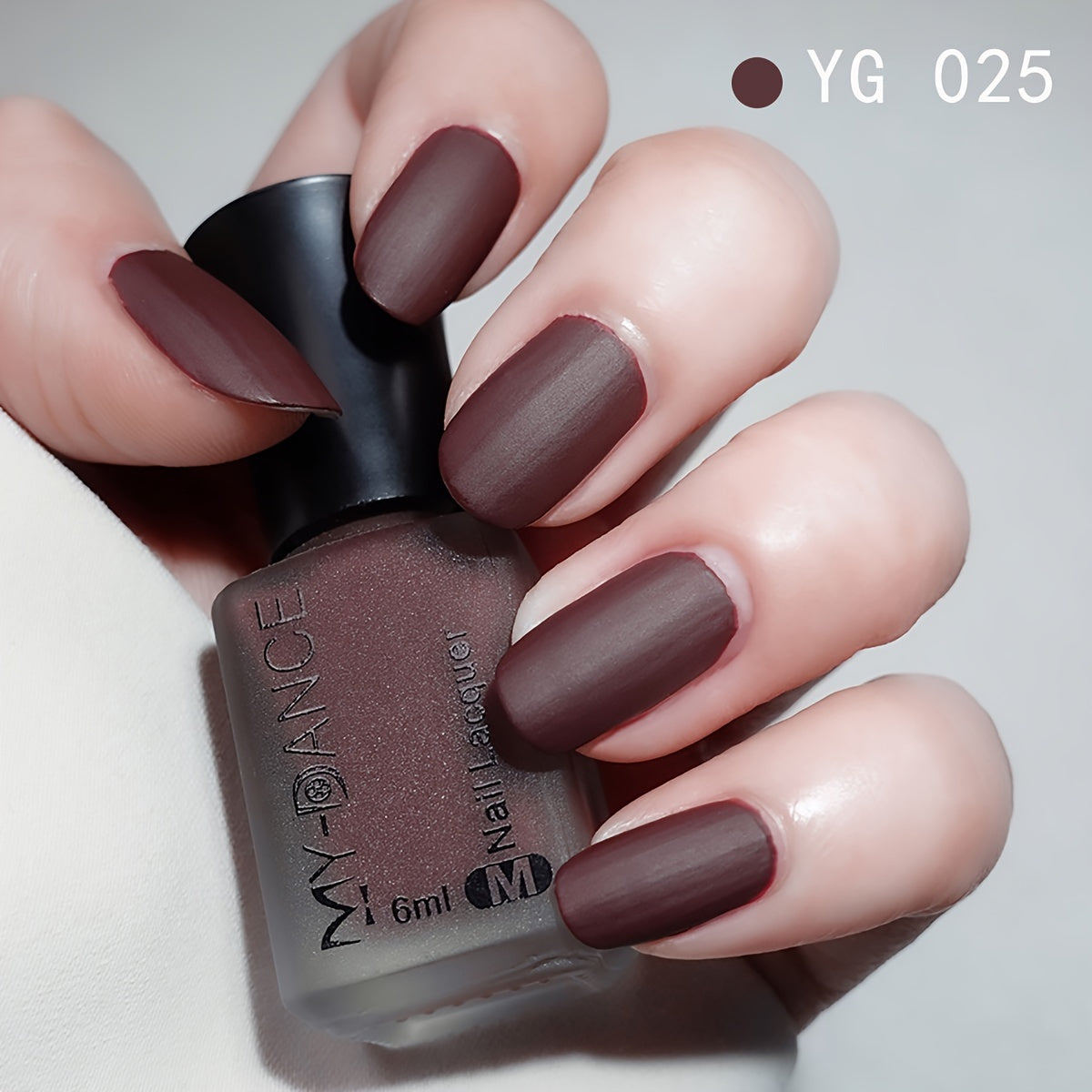 Women Velvet Matte Nail Polish 6ml Multi-Color Long-Lasting Frosted