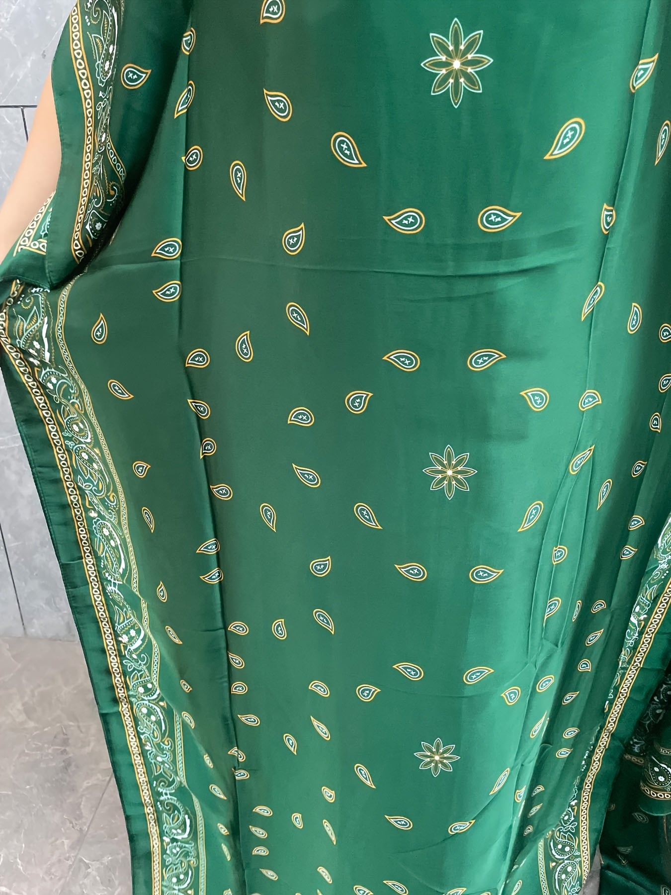 Plus o'lcham polyester kaftan kiyimi uzun qo'lqopli erkin fit tunik barcha mavsumlar uchun kundalik