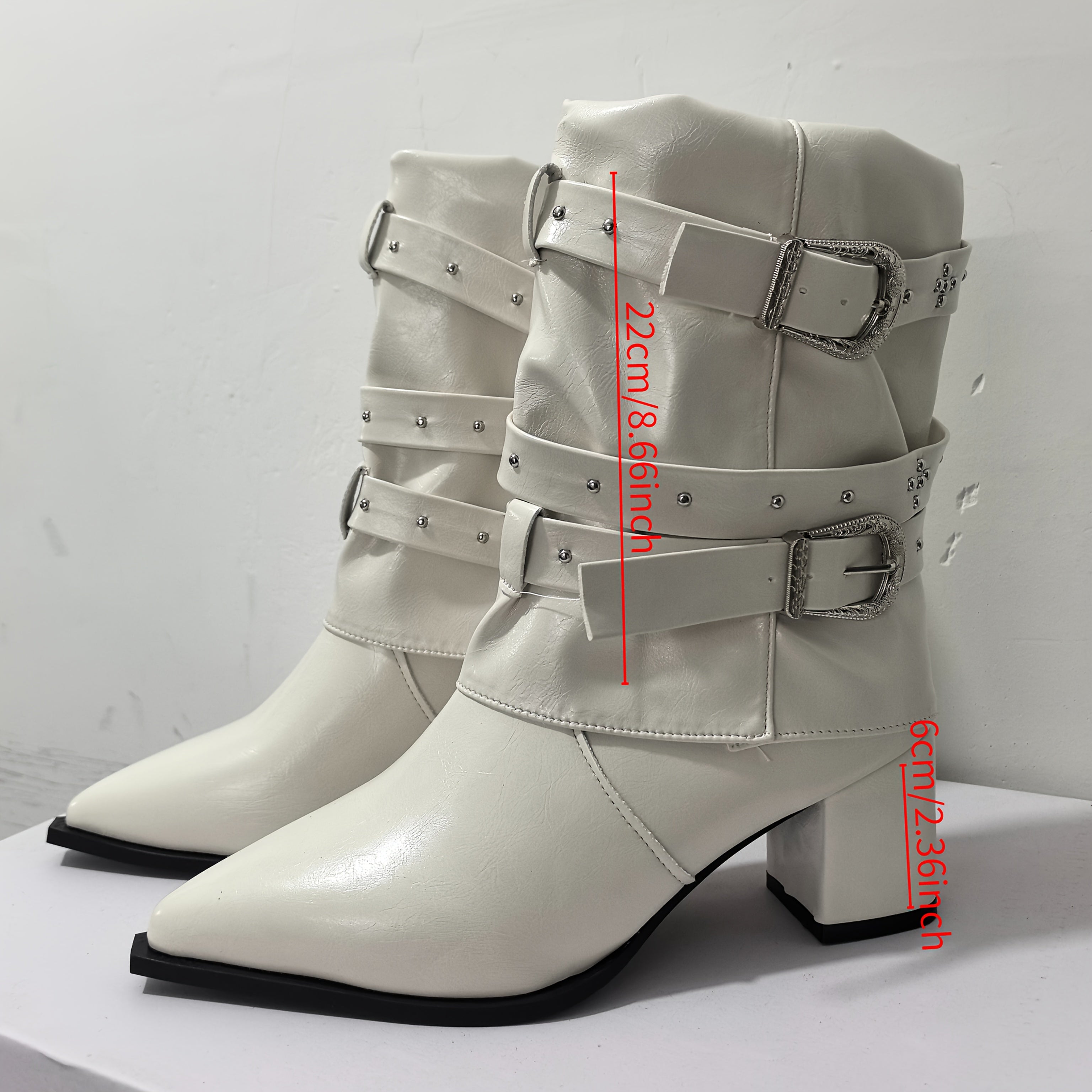 Ayollar uchun tizzaga qadar bo‘lgan poyabzal, o‘rta balandlikdagi taglik, charm, osongina kiyinadigan, burunlari burama, oq, bardoshli