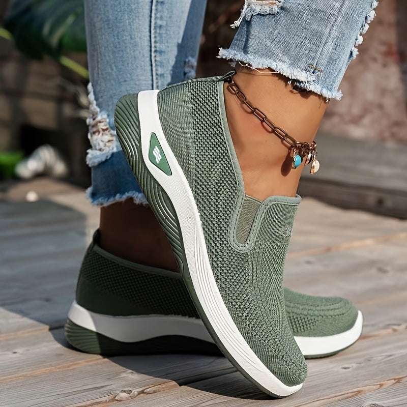 Women Slip-On Loafers Breathable Mesh Casual Shoes for Walking and Daily Wear