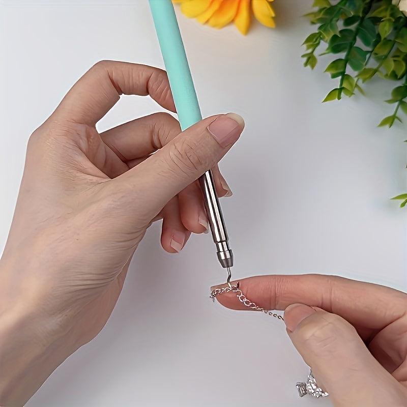 Women's Jewelry Tool Bracelet and Necklace Clasp Fastener with Multicolor Hooks