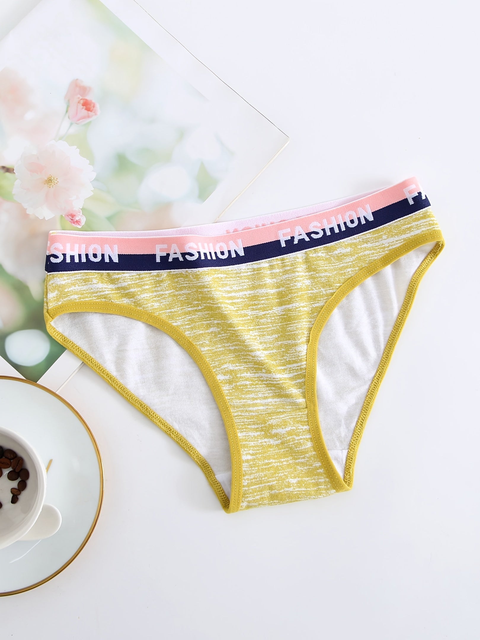 Women's Bikini Panties Low-Rise Breathable Gradient Colors 95% Blend Material