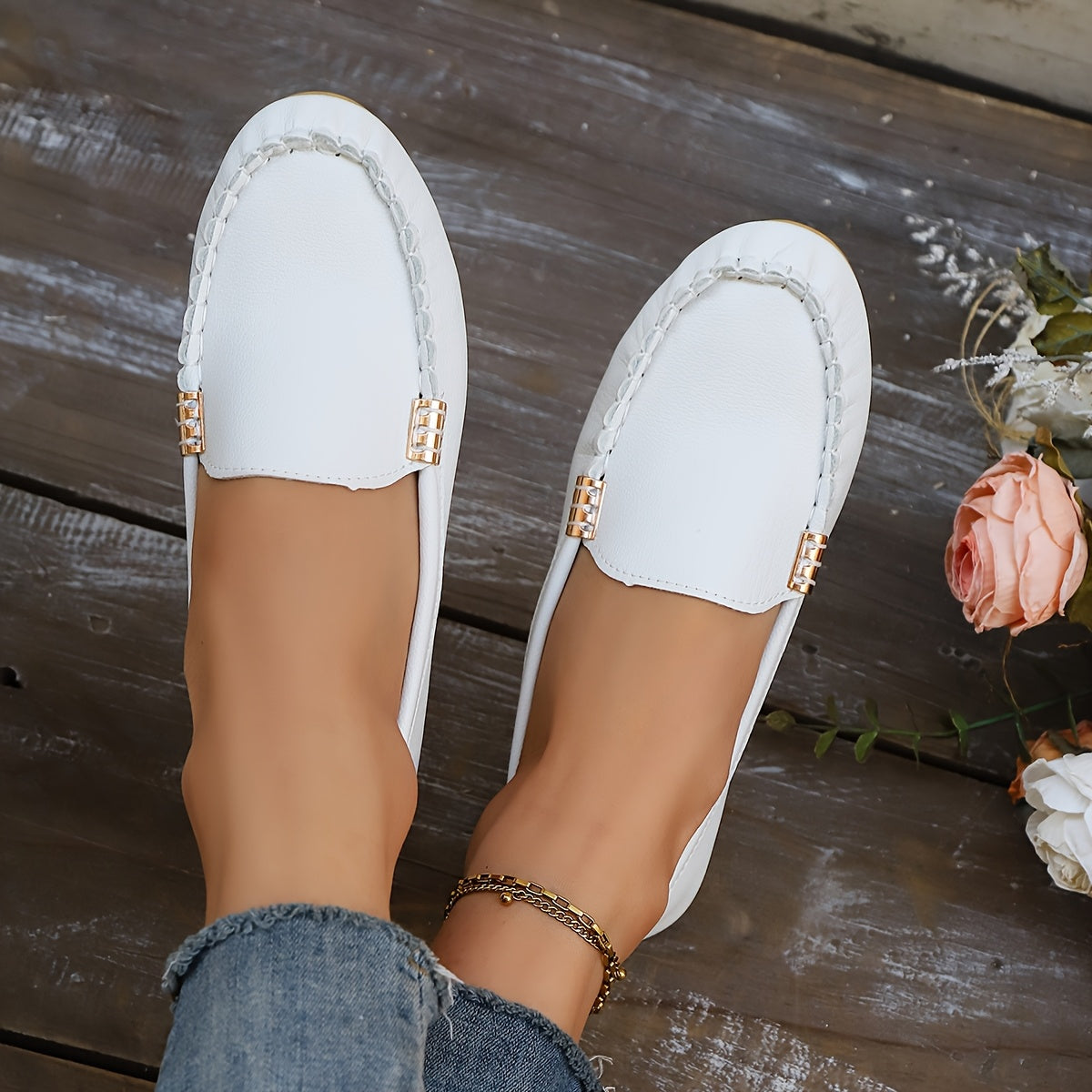 Women's Slip-On Flats Leather PU Round Toe Breathable Casual Formal Shoes