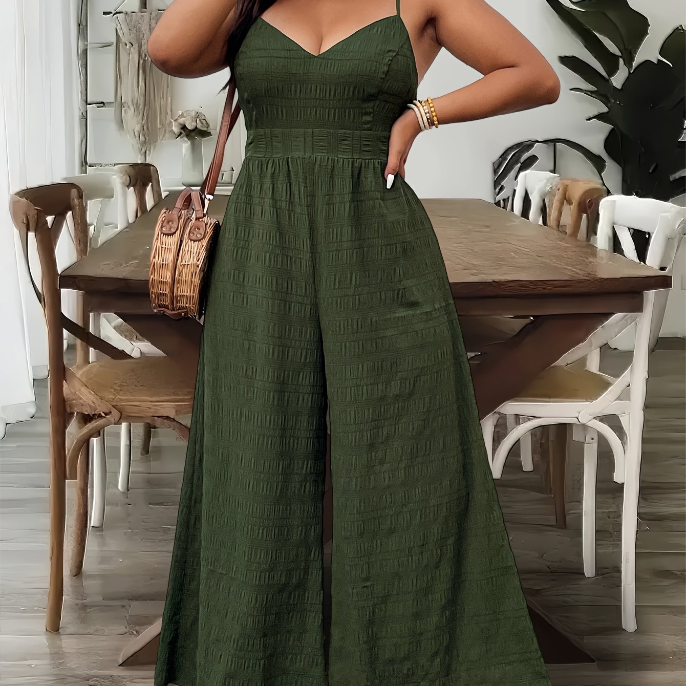 Mono de mujer verde de poliéster con escote en V y pantalones anchos