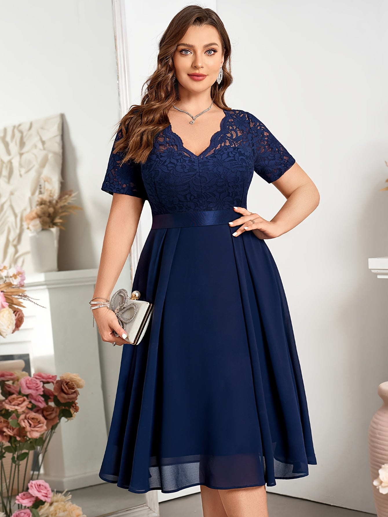 Plus Size Navy Blue Lace Trim V-Neck Dress With Short Sleeves