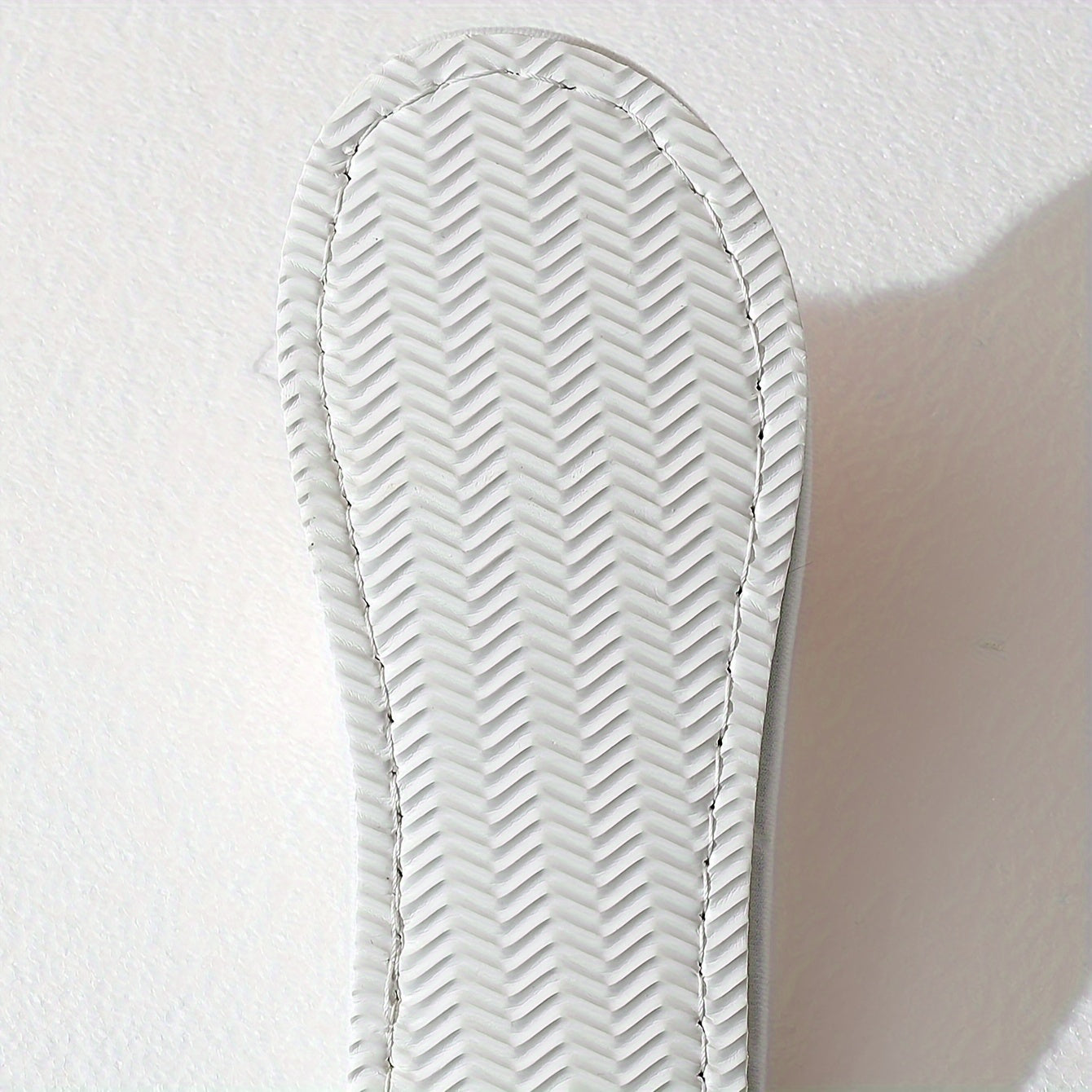 Glam Rhinestone Heart Slippers Indoor Plush Slip-Ons EVA Sole Winter Solid Color Fabric