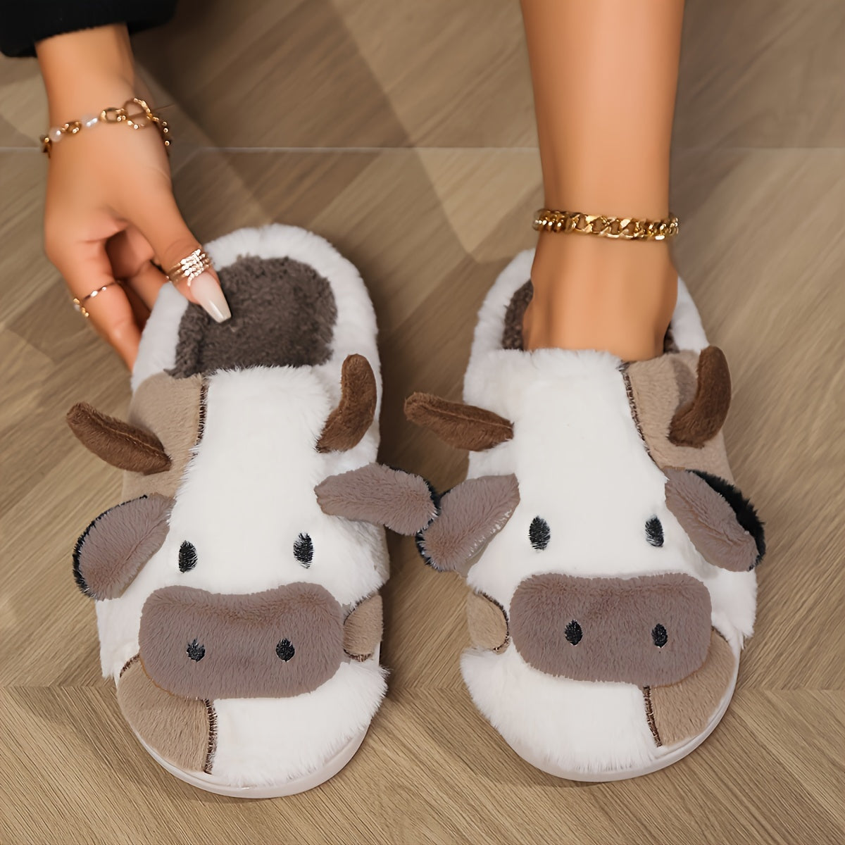 Women's Plush Cow Head Indoor Slippers Warm Foam Cushioned