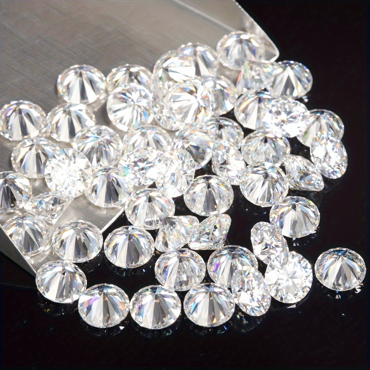 Sertifikatli, testerli, zargarlik yasash uchun ideal, mukammal D VVS1 dumaloq kesimli sintetik moissanit bo'sh tosh