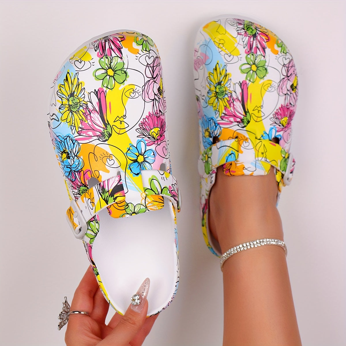 Women's EVA Clog Sandals Adjustable Buckle Flat Shoes for Daily Wear