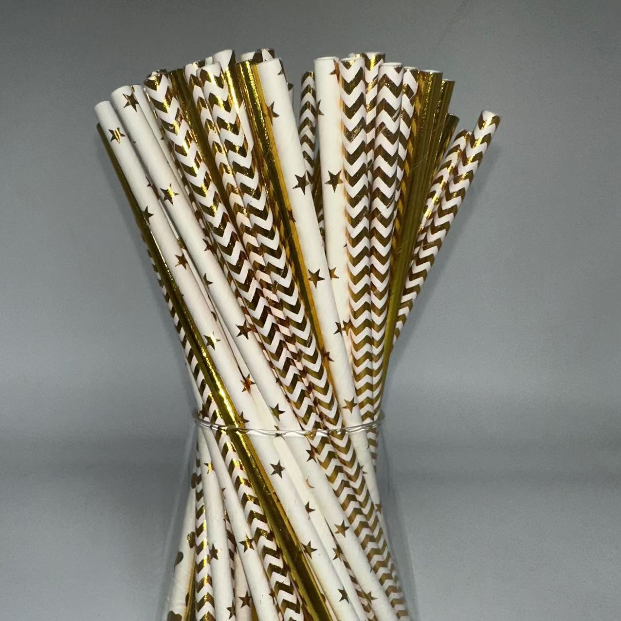 Paquete de 25 o 100 pajillas de papel dorado y blanco con rayas creativas para fiestas y decoraciones