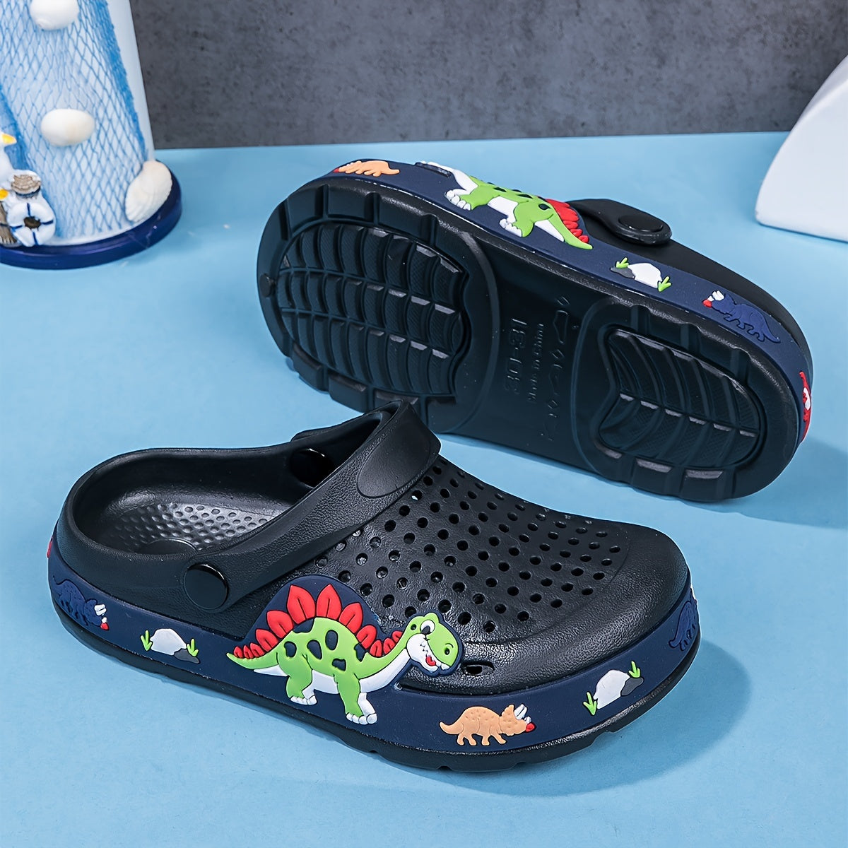 Kids' Cartoon Soft Sole Clogs for Boys and Girls Breathable Lightweight Indoor Outdoor Beach