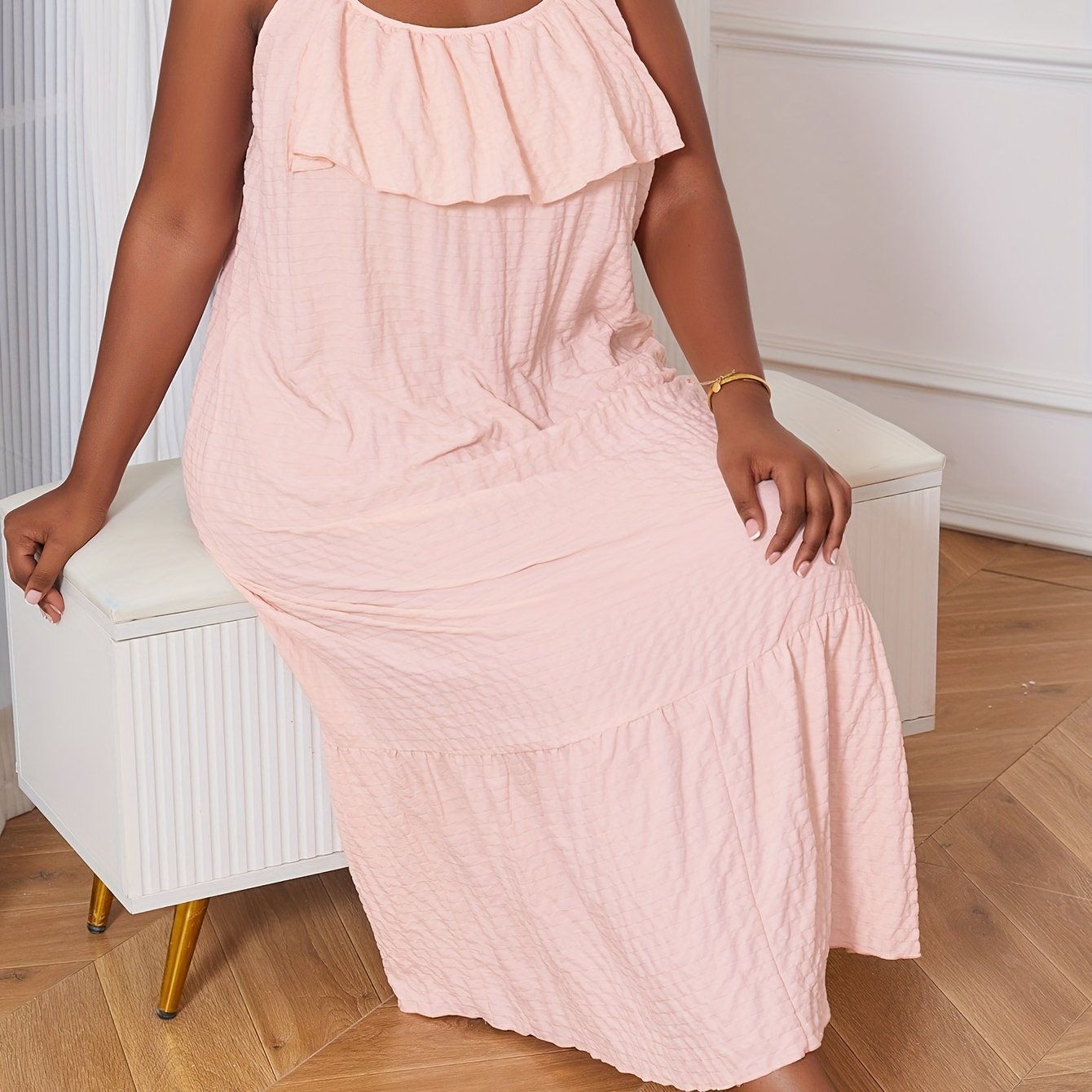 Женское ночное платье больших размеров с однотонным дизайном, рюшей и бретелями-каму, ночная рубашка