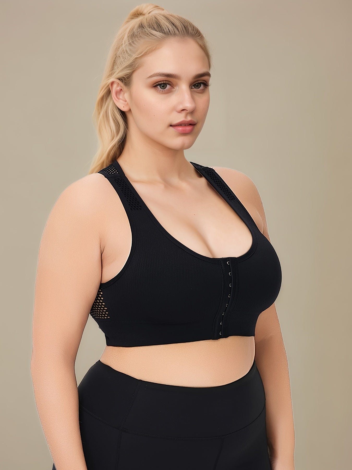 Бюстгальтер спортивный бесшовный для полных размеров, дышащий с вырезом "холлоу" на спине для йоги и бега