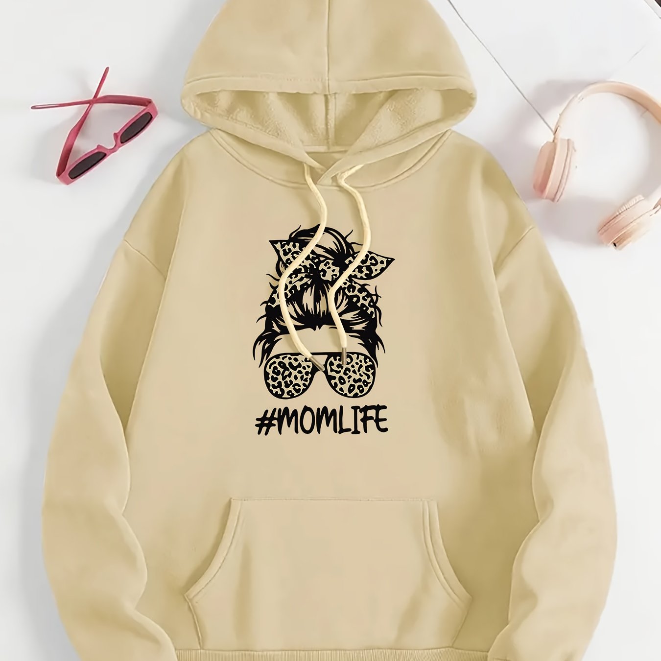 Women's Fleece Hoodie with Leopard Print Bow and Graphic Ivory Sweater