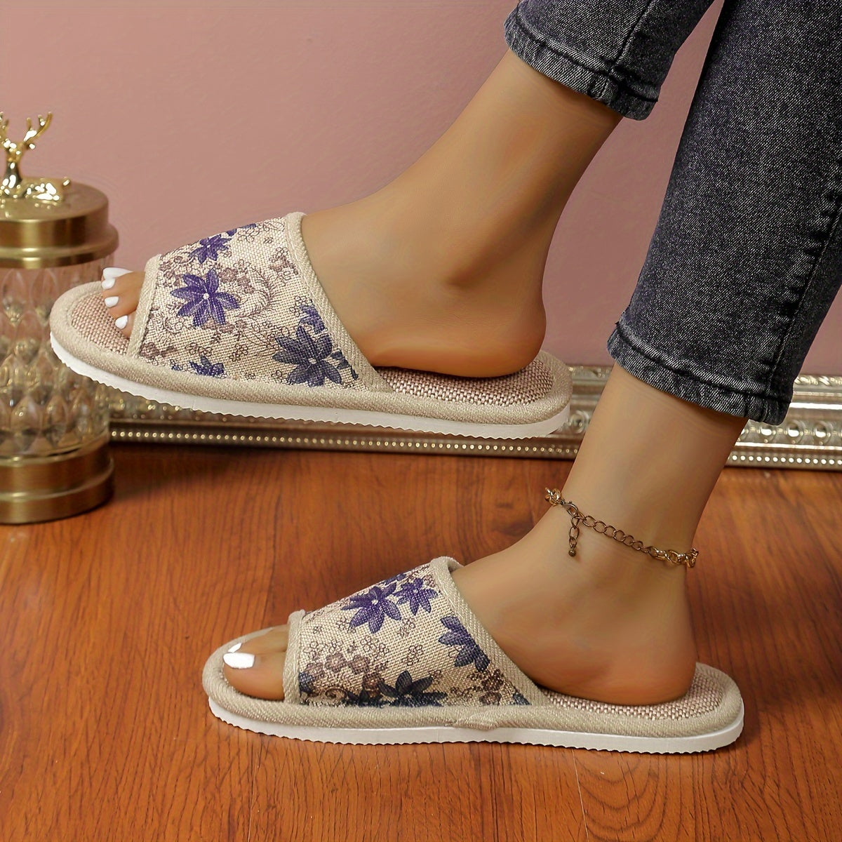 Havo o'tkazadigan linen shippaklar erkaklar va ayollar uchun, ko'k gullü, barcha mavsumlar uchun EVA taglik bilan