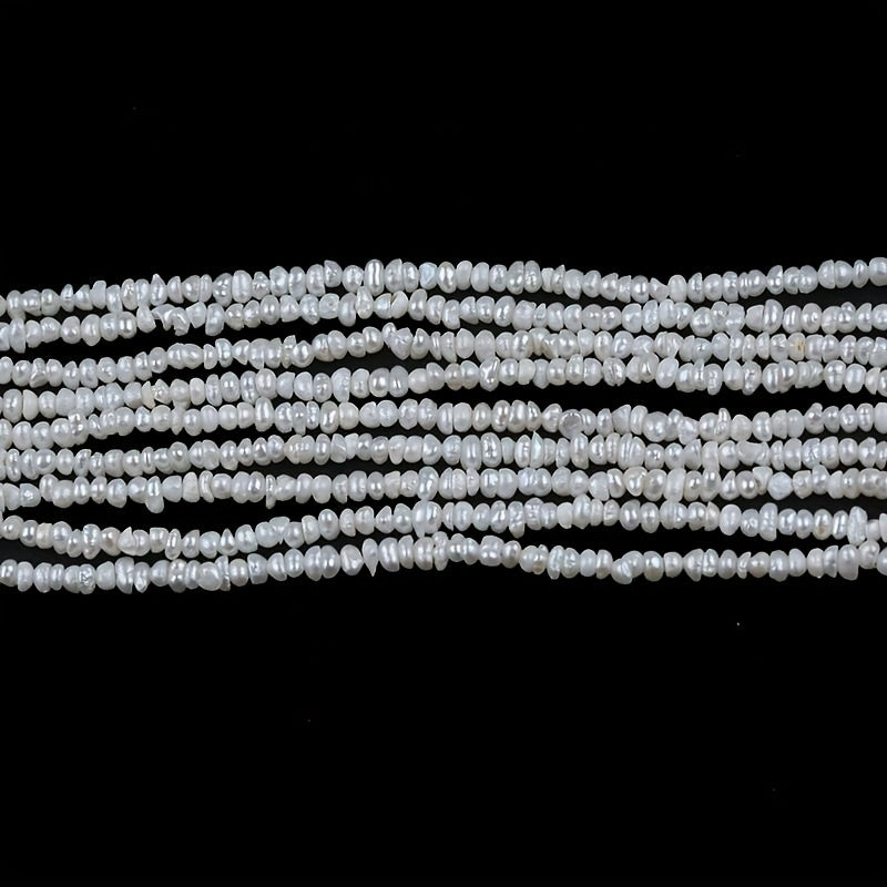 Qo'l mehnati bilan tayyorlangan zargarlik aksessuarlar, 18 sm uzunlikdagi tabiiy shirin suv marvaridlaridan iborat bo'lib, marvarid o'lchamlari 2-3 mm oralig'ida.