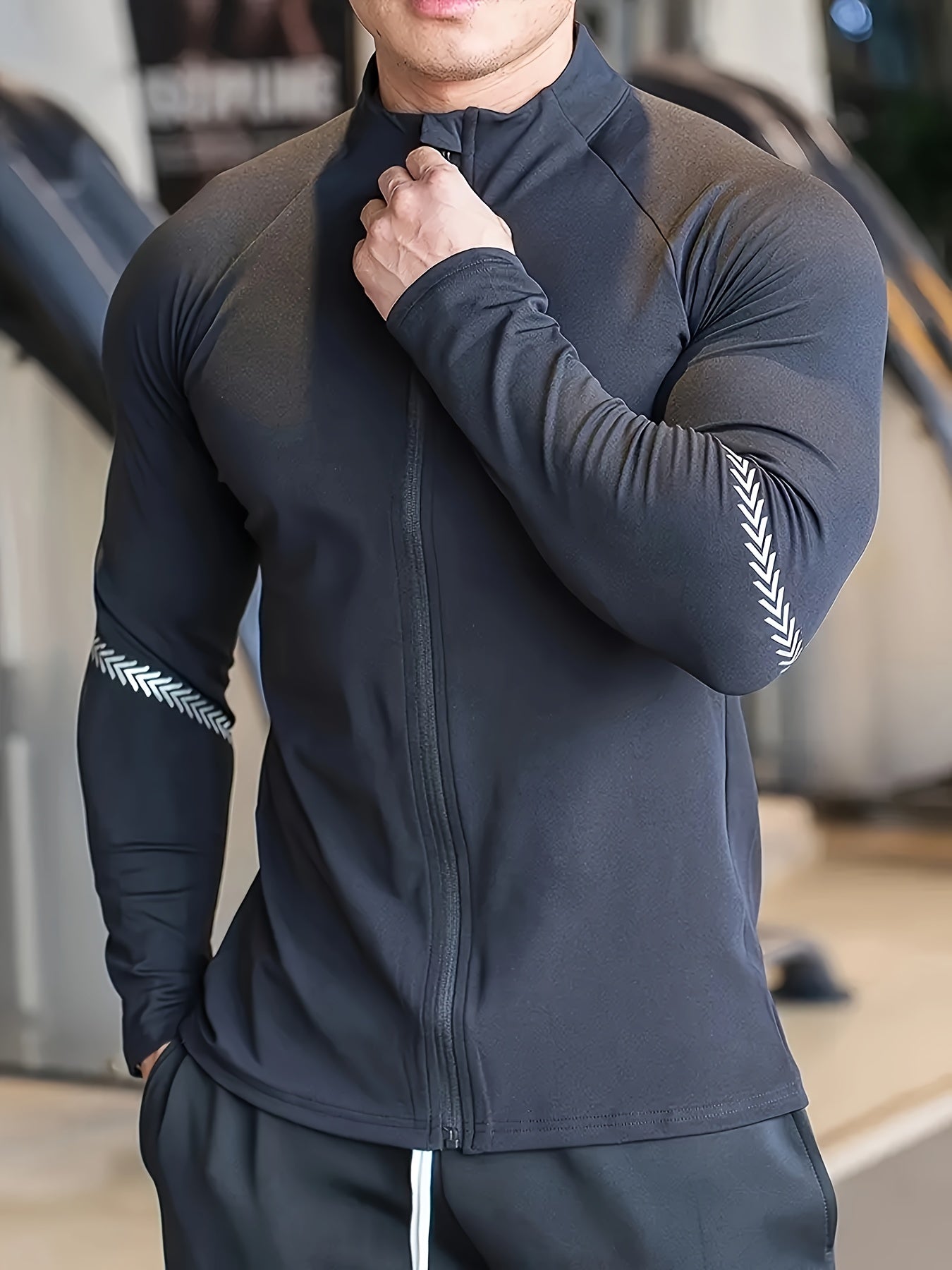 Intensiv ochiq havoda faoliyatlar uchun ultra nafas oladigan UV himoya kurtkasi.