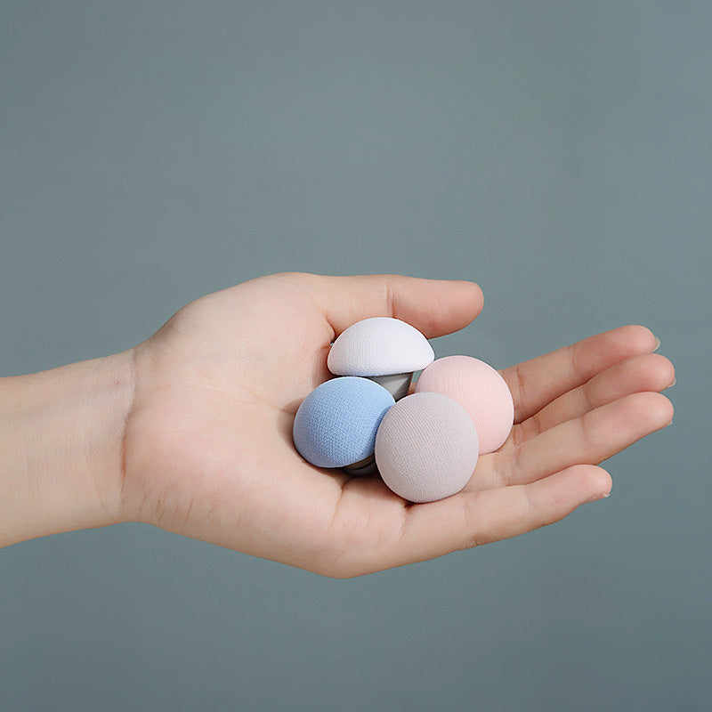 Set of 4 Eco-Friendly Quilt Fasteners for Home Travel Camping