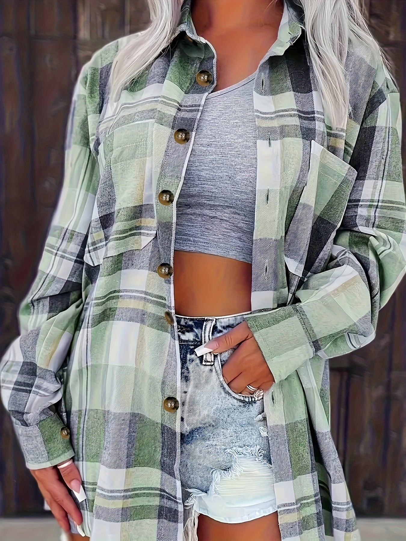 Plus Size Women's Plaid Long Sleeve Shirt with Pockets for All Seasons