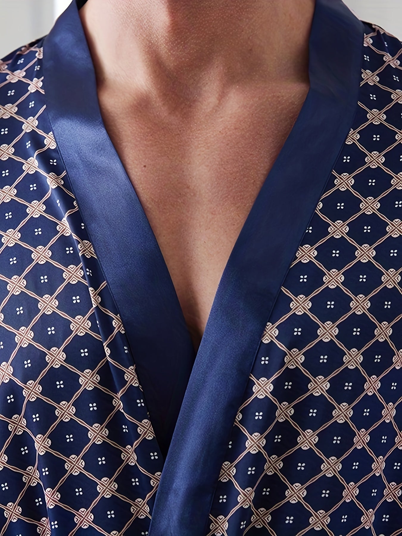 Men's Casual Pajama Set with V-Neck Robe Belt Random Print Polyester Non-Stretch