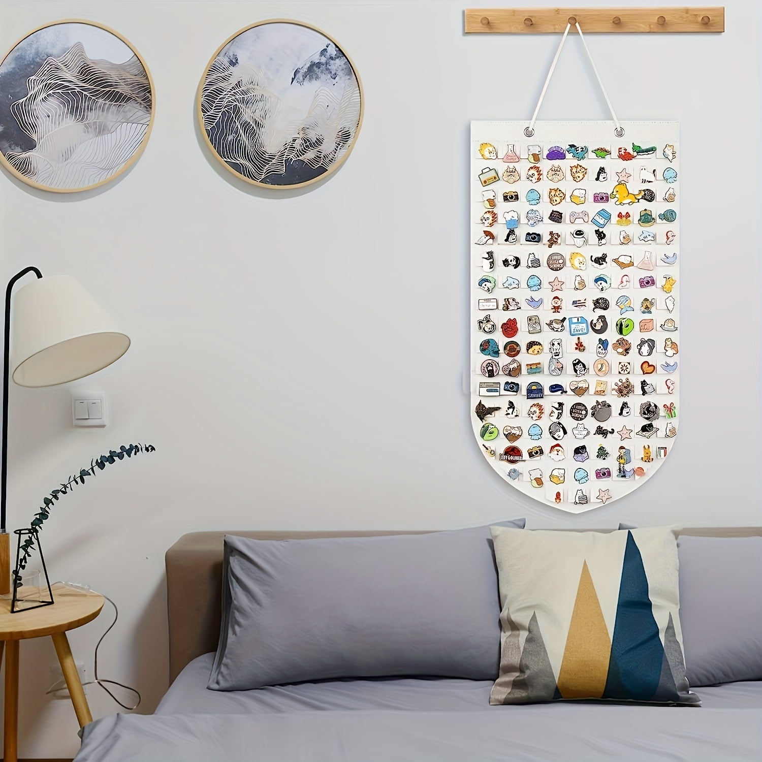 Jewelry Storage Bag for Hanging Brooch Pins and Lapel Pins Wall Organizer