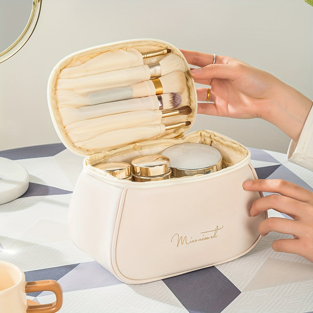 Waterproof Brown PU Travel Toiletry Bag with Large Capacity and Zipper Closure