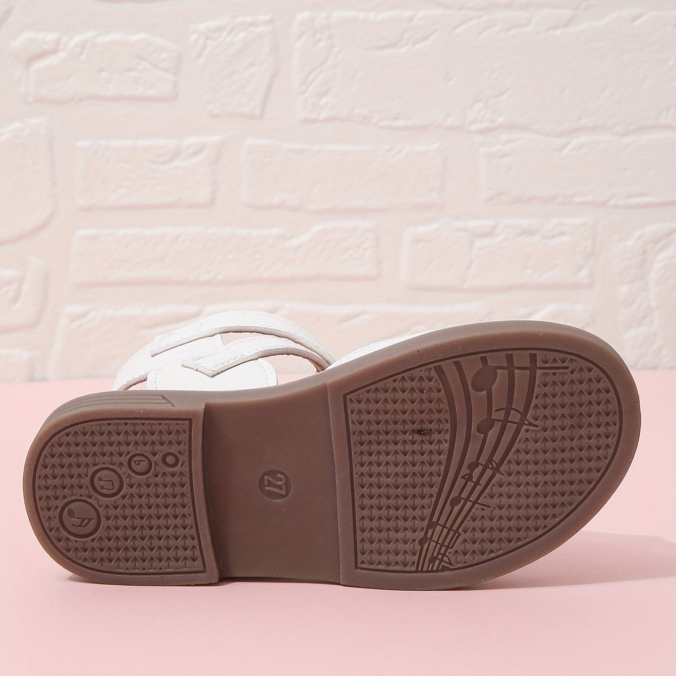 Sandalias florales de plataforma para niñas con tacón bloque de correa en T y suela de goma