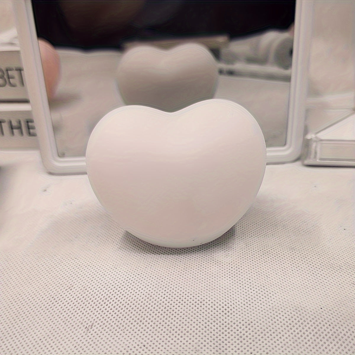 LED Love-Shaped Light for Christmas Holiday Decor and Gifts Battery-Powered Compact Design