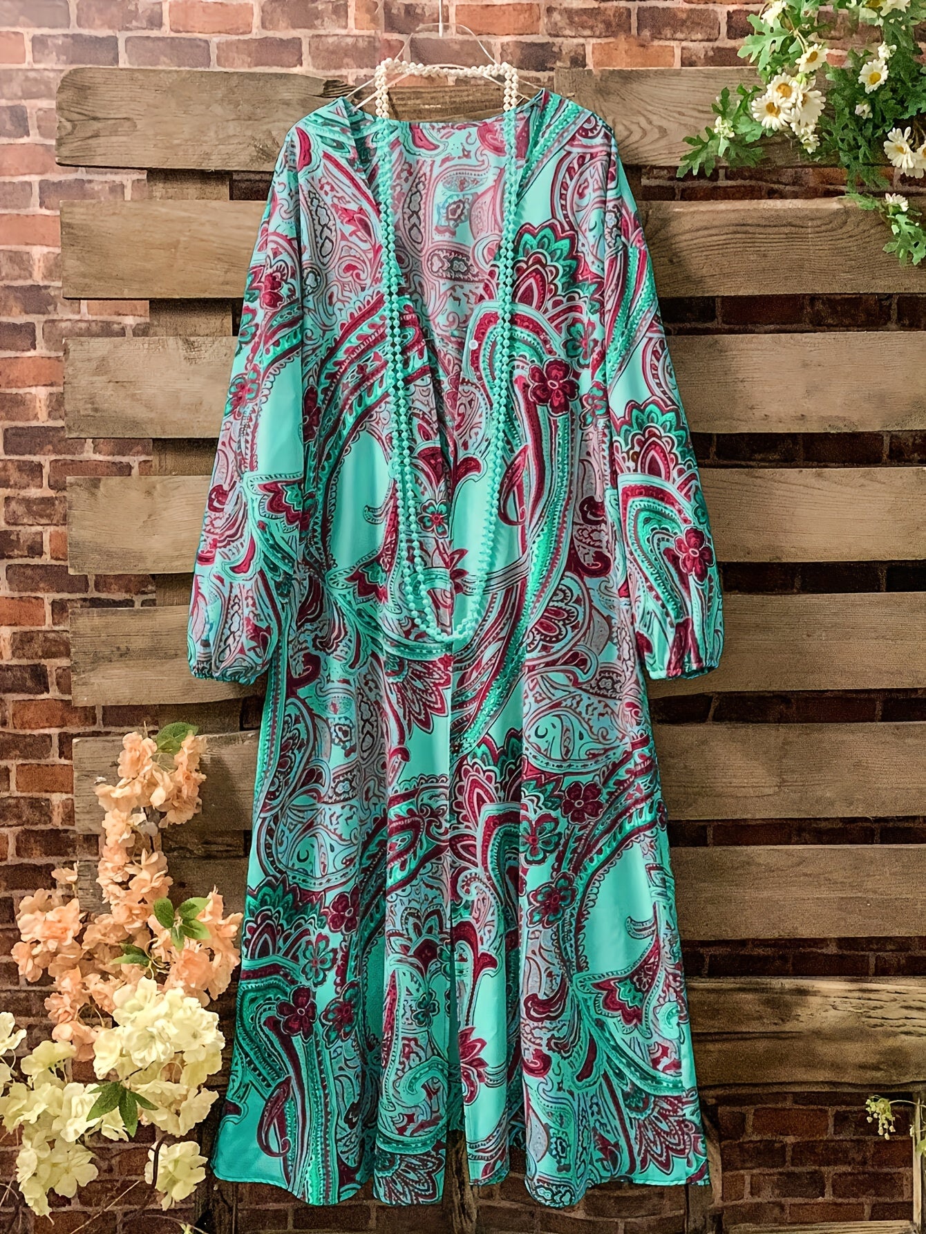 Women's Wide-Leg Pants Set with V-Neck Top and Paisley Print Polyester