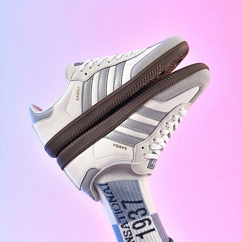 Unisex Low Top Casual Sneakers Breathable Mesh Rubber Sole