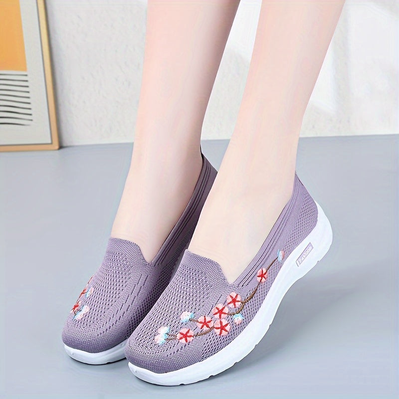 Women's Casual Knitted Shoes Spring Slip-On Round Toe Fabric Sneakers for Outdoor and Daily Wear