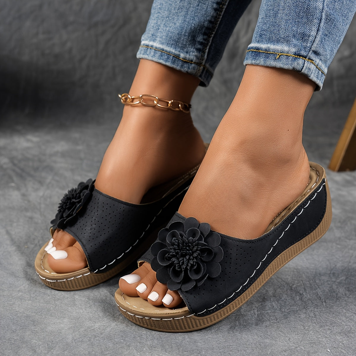 Women's White Floral Platform Wedge Slip-On Sandals for Weddings and Parties