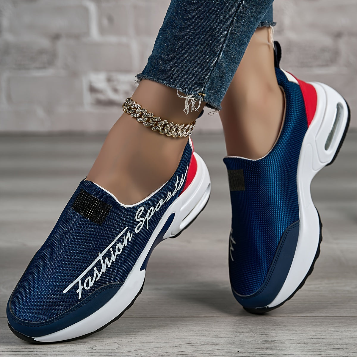 Women's Mesh Slip-On Low-Top Sneakers Breathable Casual Outdoor Shoes