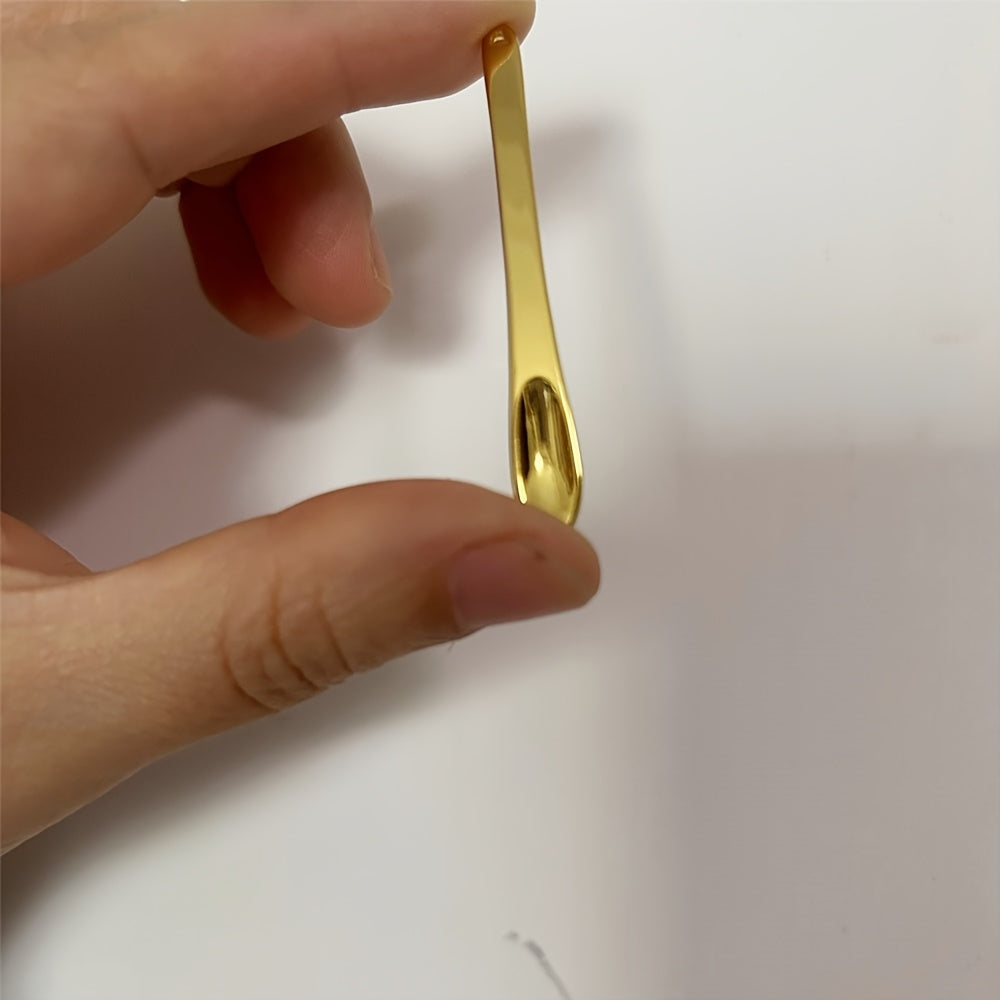 Tegirmon tozalash uchun to'plam - Ushbu to'plam 5 ta qirqish asbobi, 5 ta cho'tka, 1 ta metall qoshiq va ziravorlar tegirmoni uchun 1 ta metall saqlash bankasini o'z ichiga oladi.