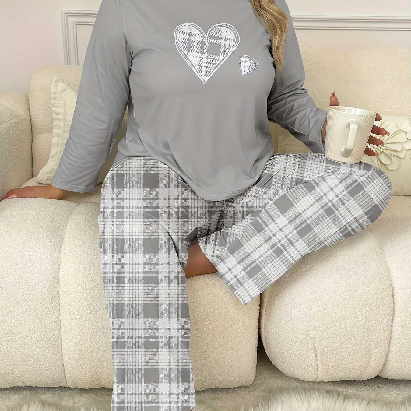 Plus Size Women's Pajama Set Heart Print Long Sleeve Top Plaid Pants Loungewear