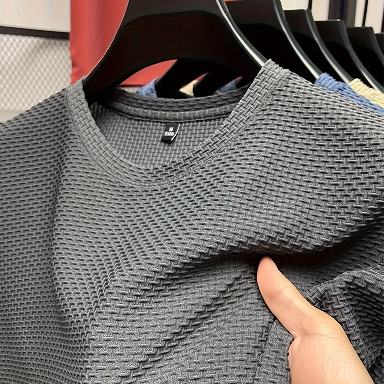 Men's Breathable Stretch Solid Color T-Shirt for Casual Summer Activities