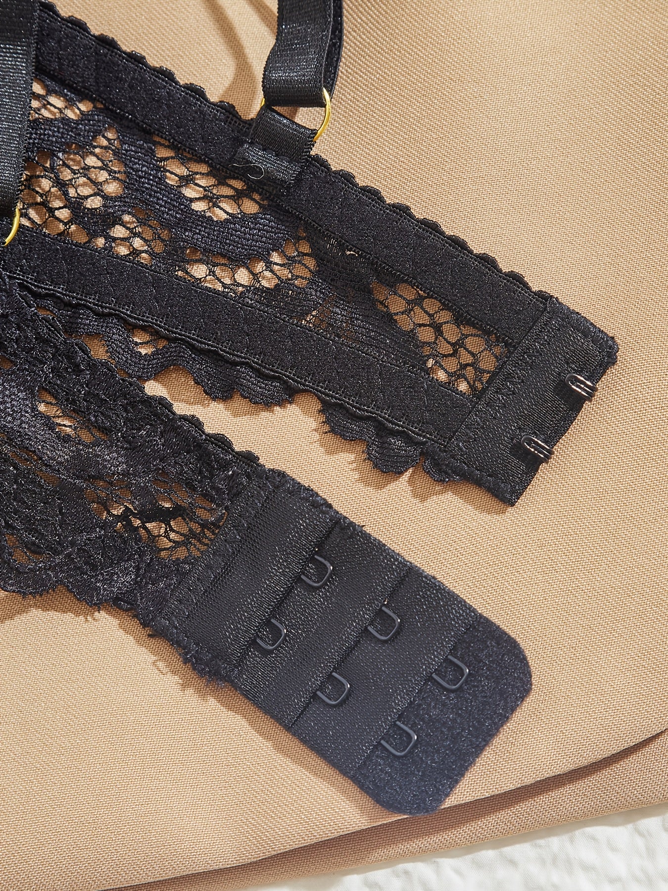Black Lace Lingerie Set with Underwire and T-Pants for Small Chest Lift