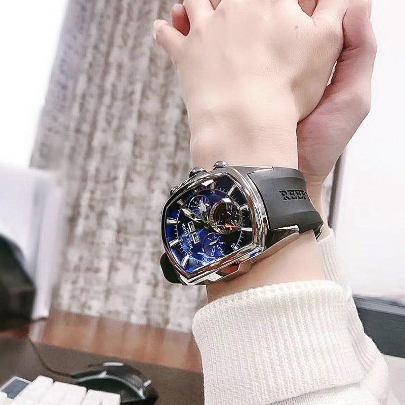 Reef Tiger Lüks Erkaklar Mexanik Tourbillon Soati, ko'k dial, zanglamas po'latdan yasalgan korpus, silikon tasma, kalendar funksiyasi, avtomatik qaytargich, sport dizayni RGA3069, norasmiy foydalanish uchun mos.