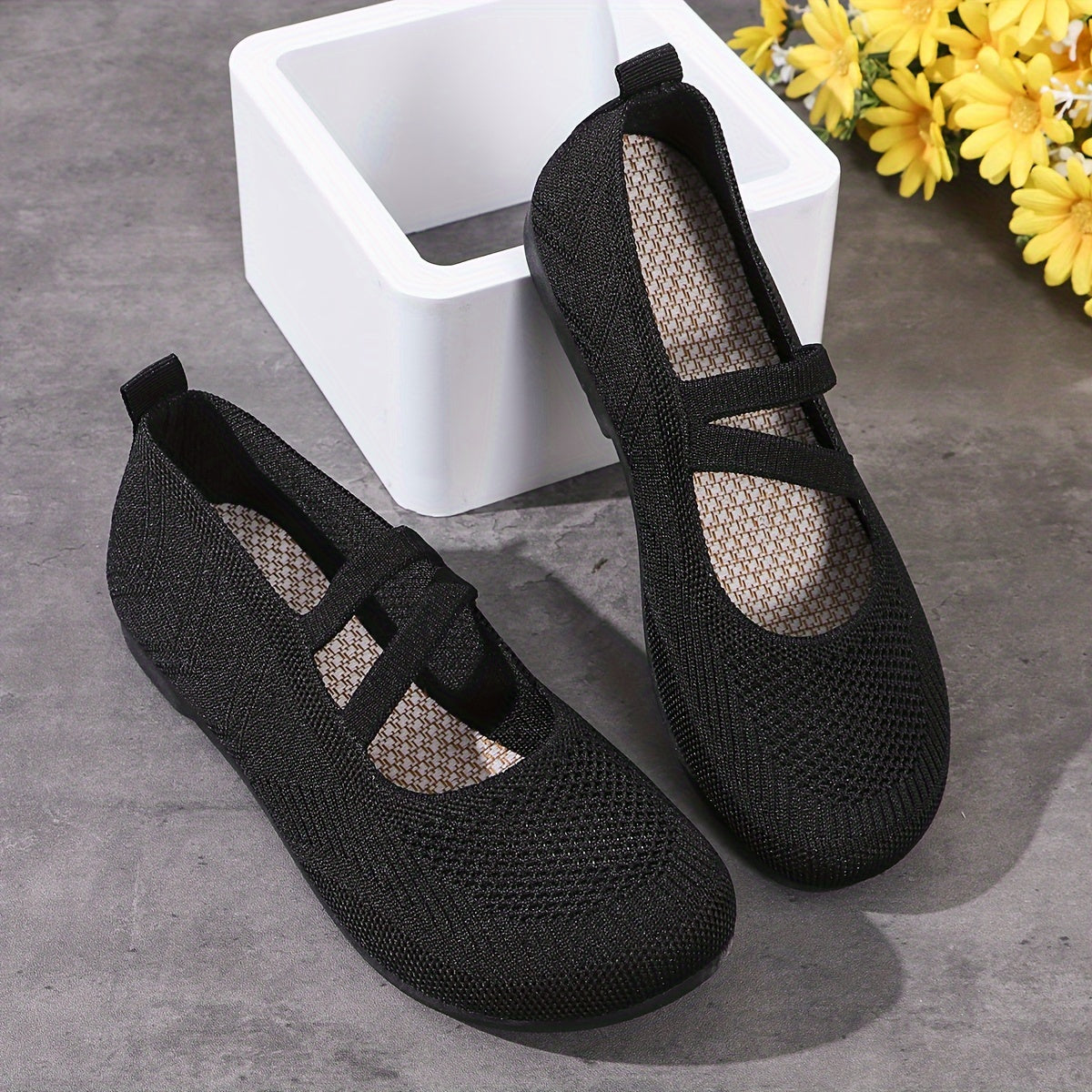 Women's Slip-On Loafers All-Season Casual Shoes Solid Color Fabric Upper