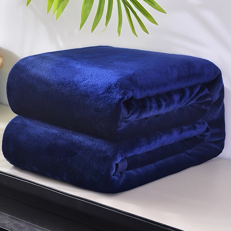 Зимний толстый молочный бархатный однотонный плед, идеально подходящий для сна в офисе или уютного времяпрепровождения в постели. Этот плед из плюшевого бархата изготовлен из уютного кораллового бархата.