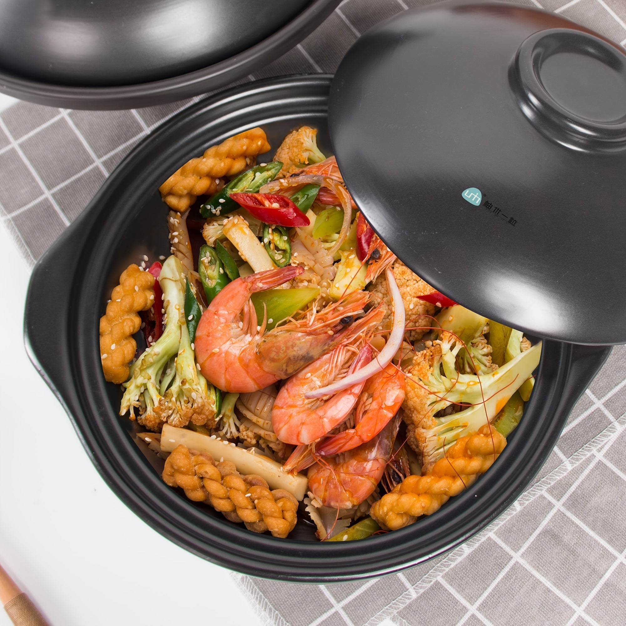 Ceramic Stew Pot Casserole Dish with Lid, Clay Earthen Cookware for Soup and Hot Pot