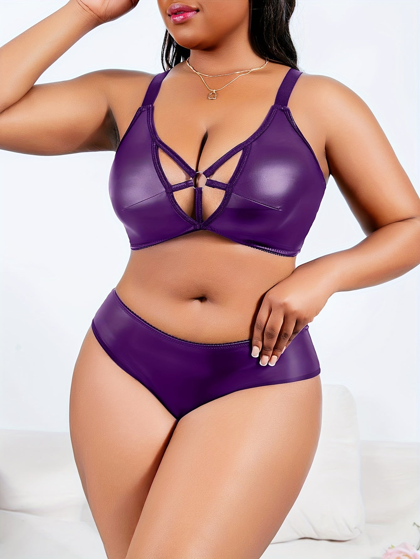 Plus-Size Shiny Lace Lingerie Set With Boxers for Performance Dance