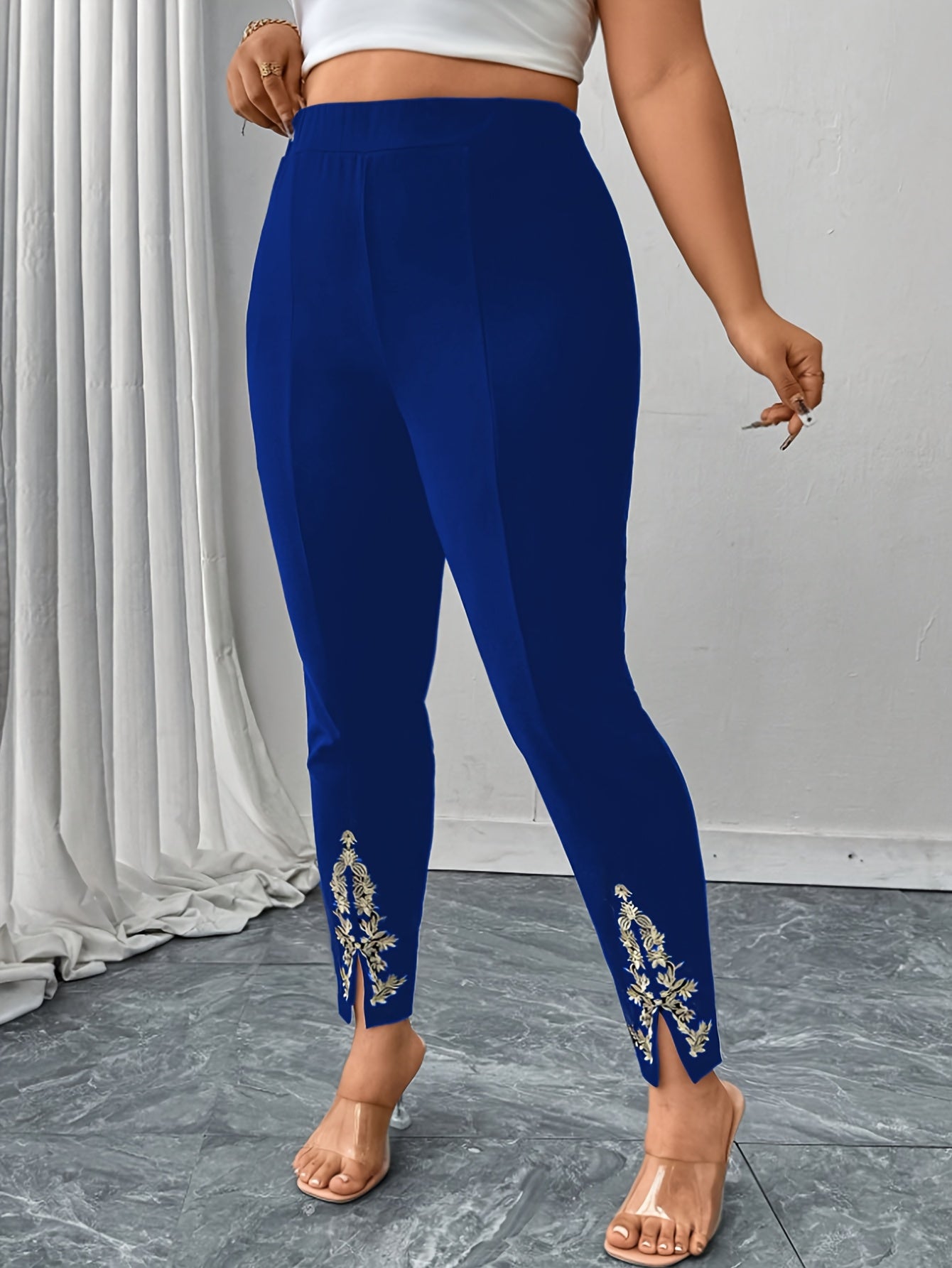 Women’s Plus Size High-Waisted Stretch Pants Blue Floral Slim Fit All-Season