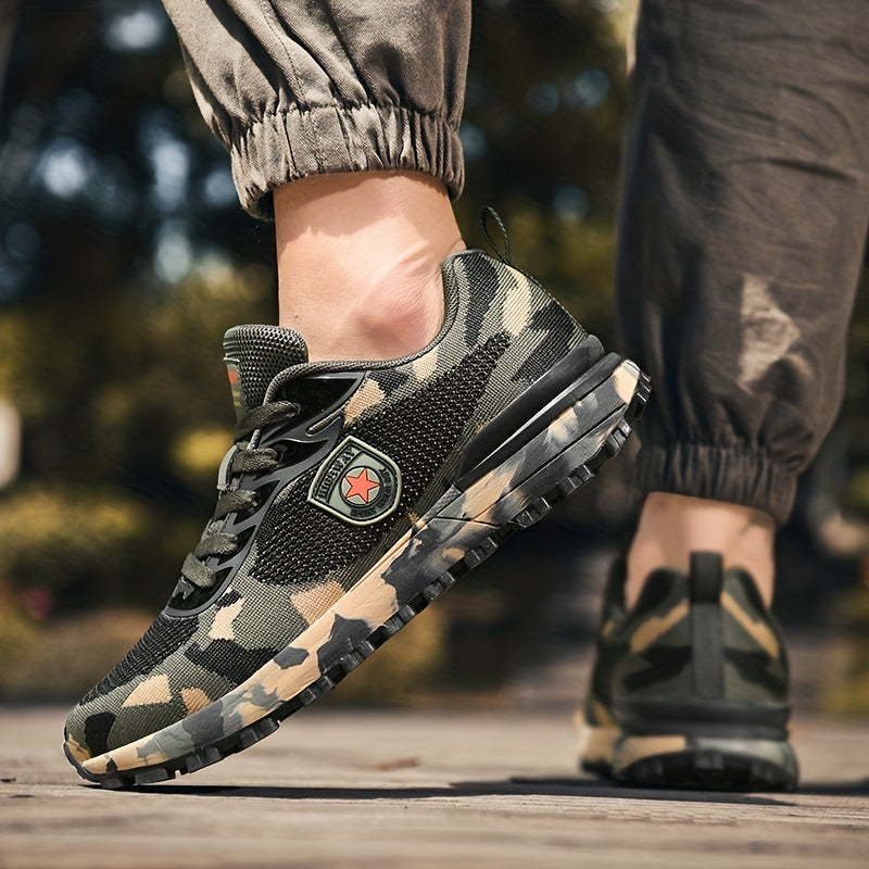 Men's Lightweight Camouflage Fabric Sneakers for Outdoor Activities Low-Top Lace-Up Anti-Slip